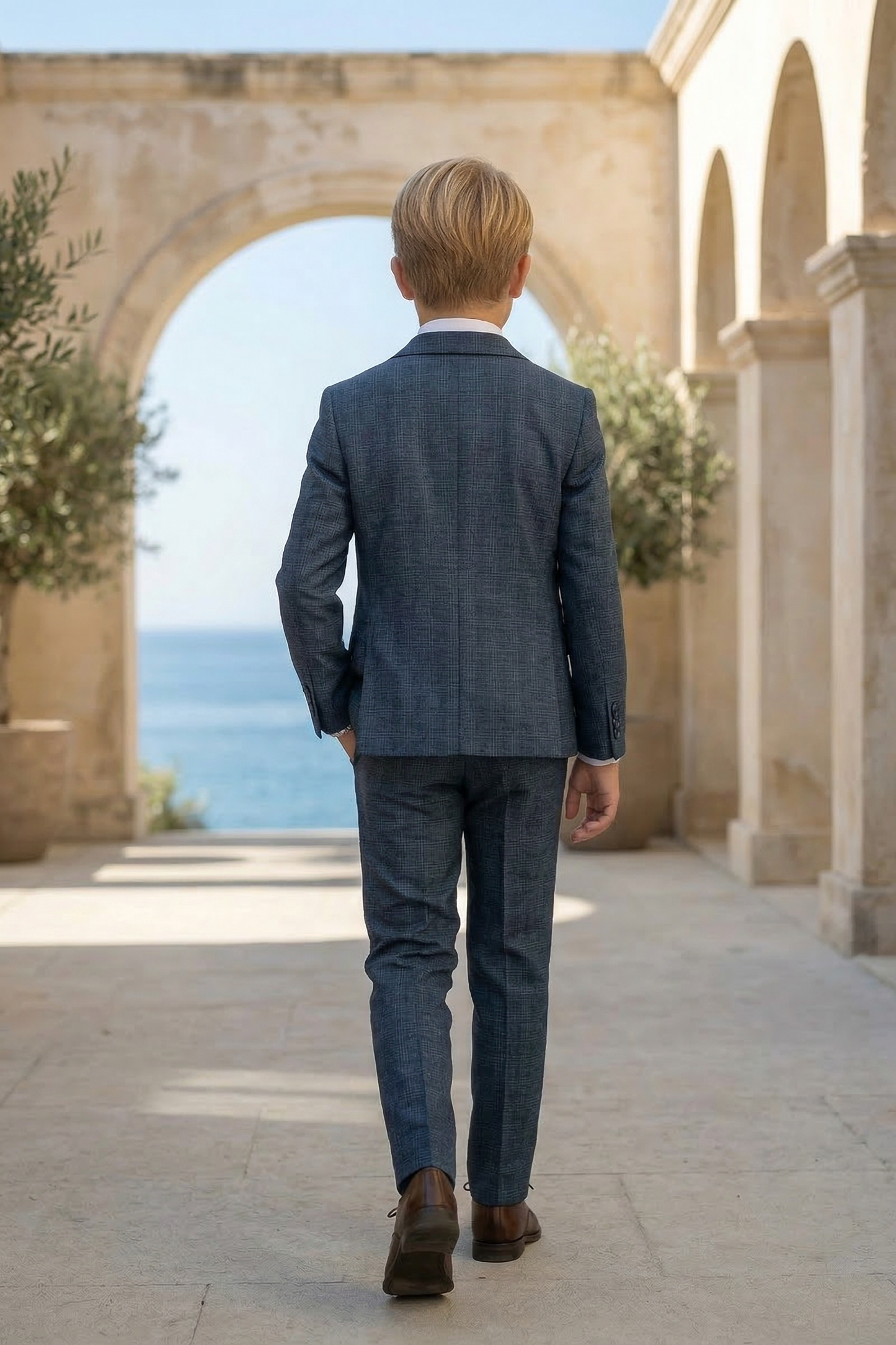 Navy Blue Single-Breasted 3-Piece Suit