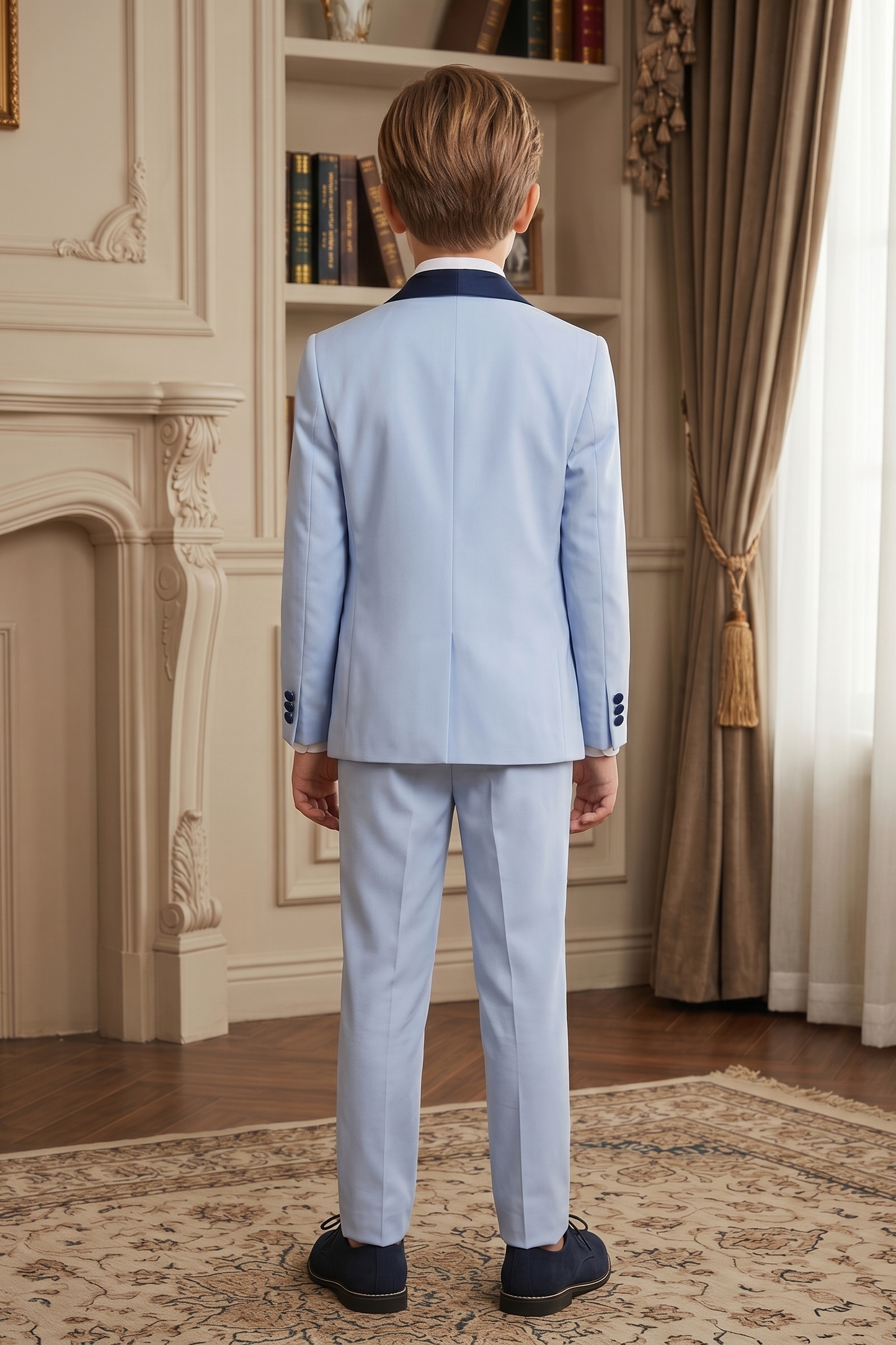 Light Blue And Dark Blue Color-Blocked 3-Piece Suit