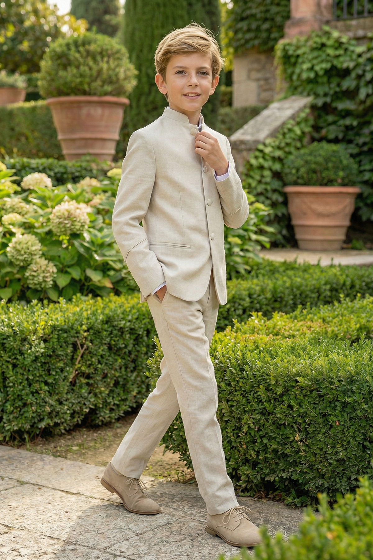 Boys' Low-Key Yet Luxurious Round-Neck Two-Piece Suit