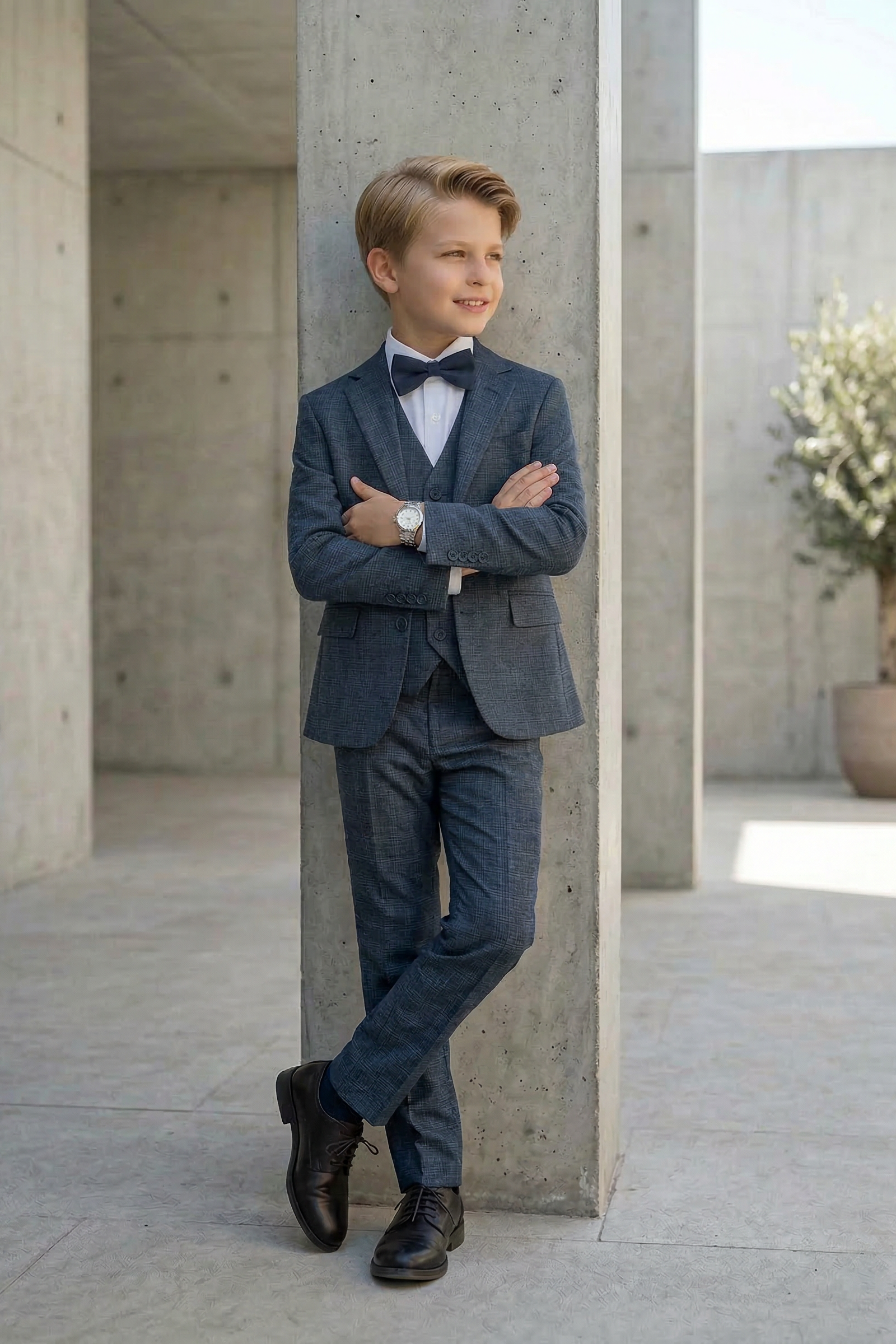 Navy Blue Single-Breasted 3-Piece Suit