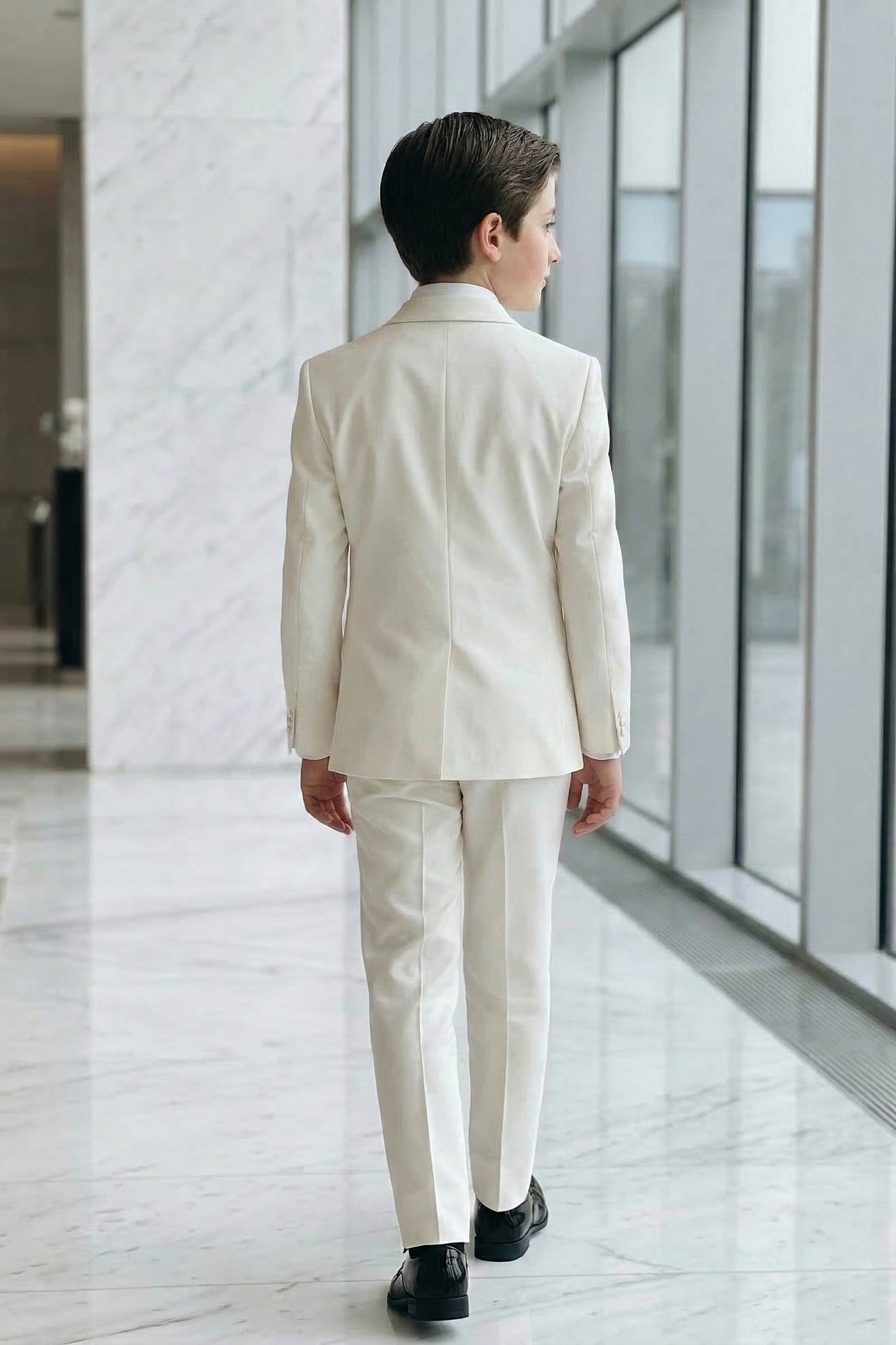 Off-White Lapel Design Suit 2-Piece Set