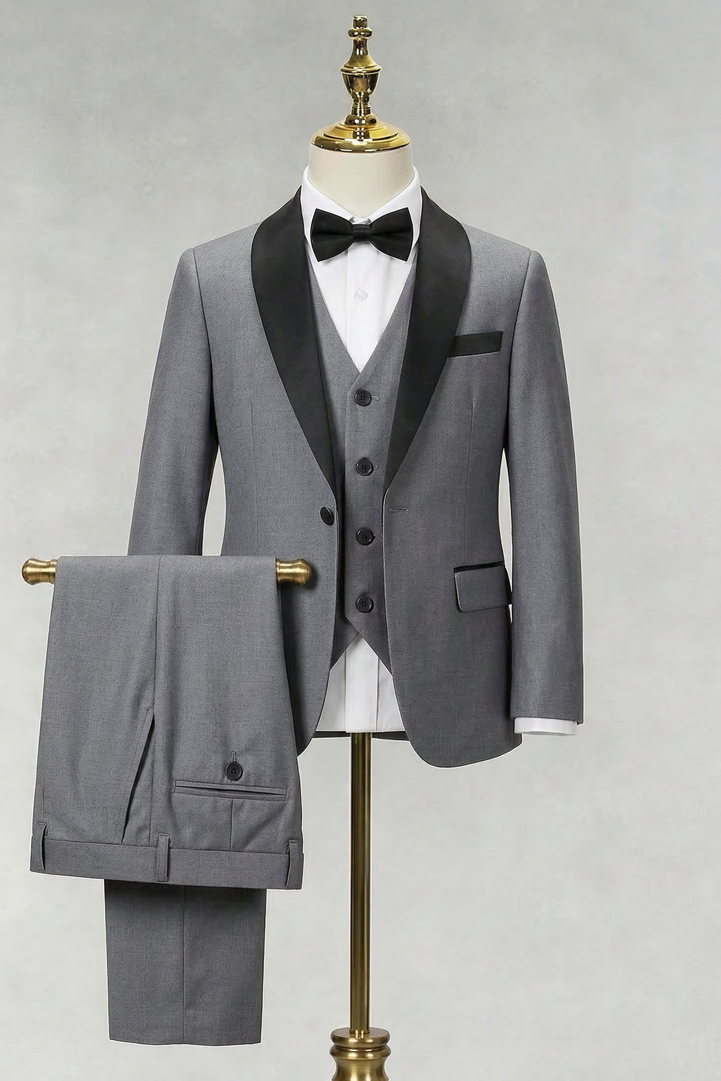 Grey And Black Color-Blocked Single-Breasted 3-Piece Suit