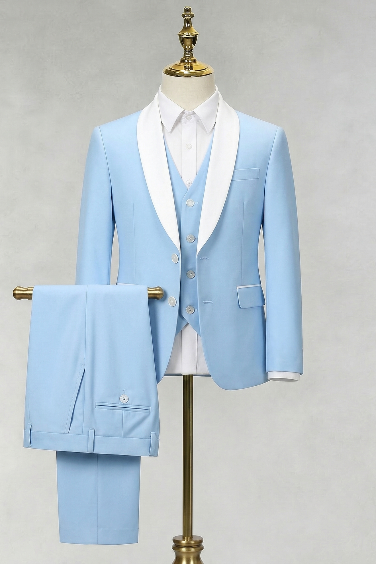 Blue And White Single-Breasted 3-Piece Suit