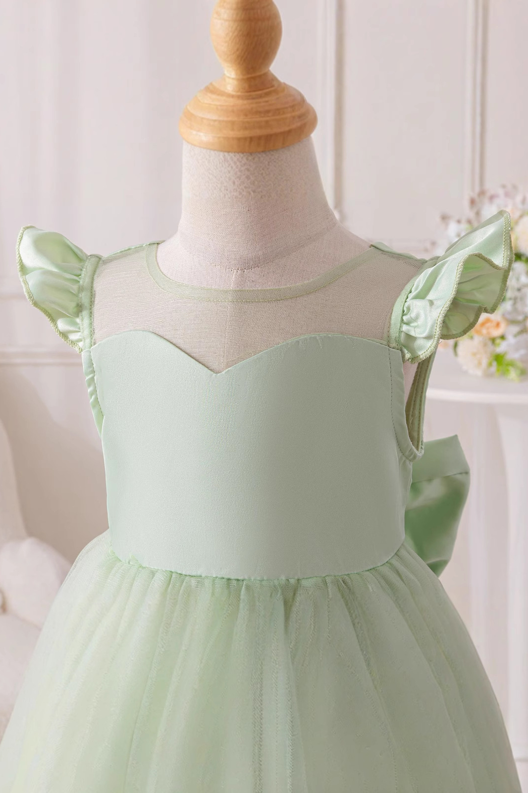 Light Green Pearl Satin Mesh Large Bow Dress