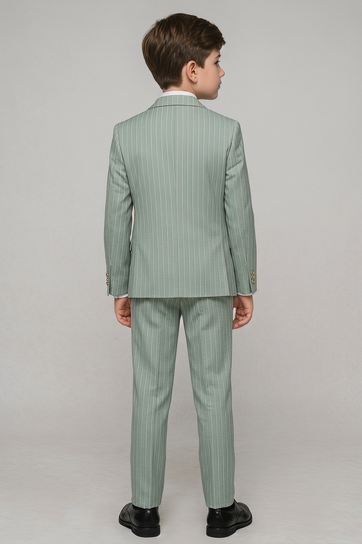 Light Green Fine-Striped Double-Breasted 2-Piece Suit¡ªIdeal for Weddings