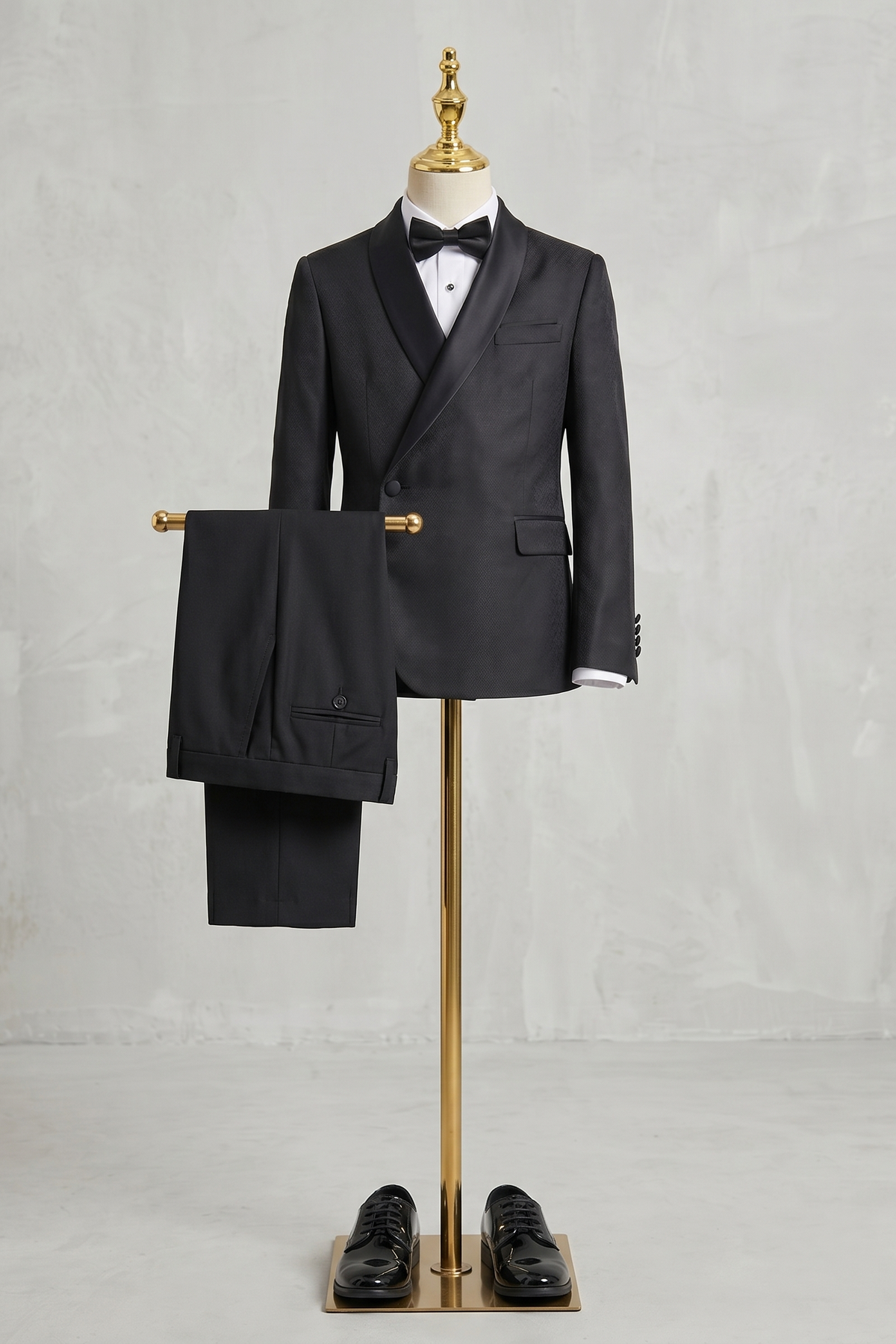 Black Satin Single-Breasted 2-Piece Suit