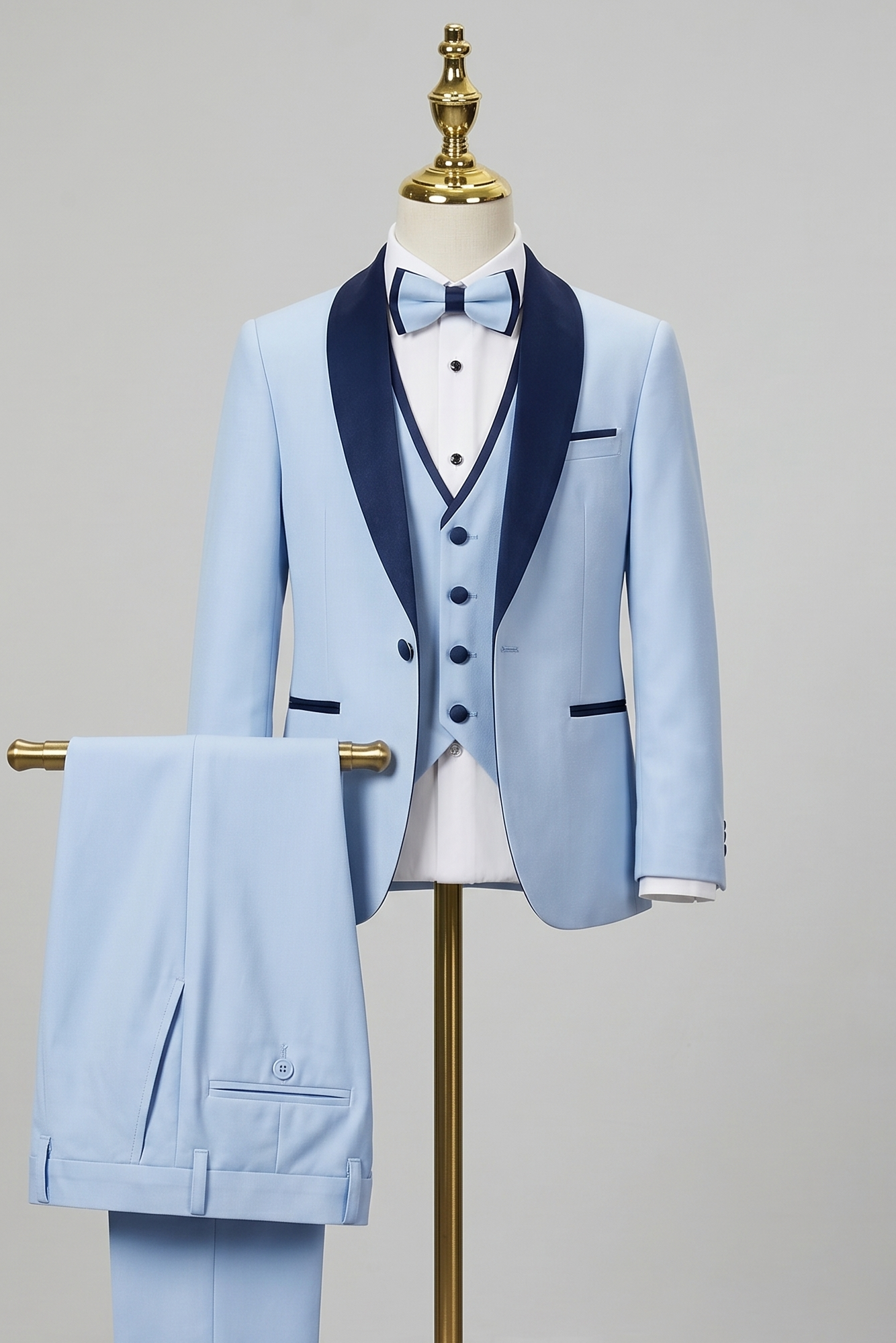 Light Blue And Dark Blue Color-Blocked 3-Piece Suit
