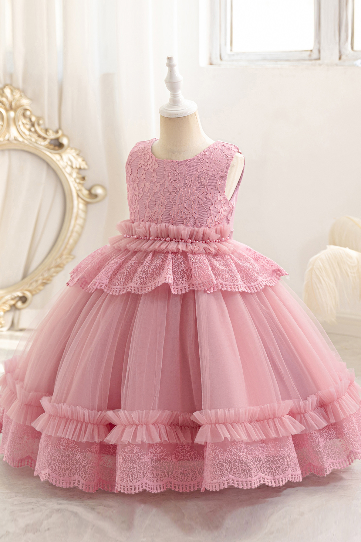 Dusty Pink Lace Tulle Sleeveless Round Neck Layered A-Line Dress