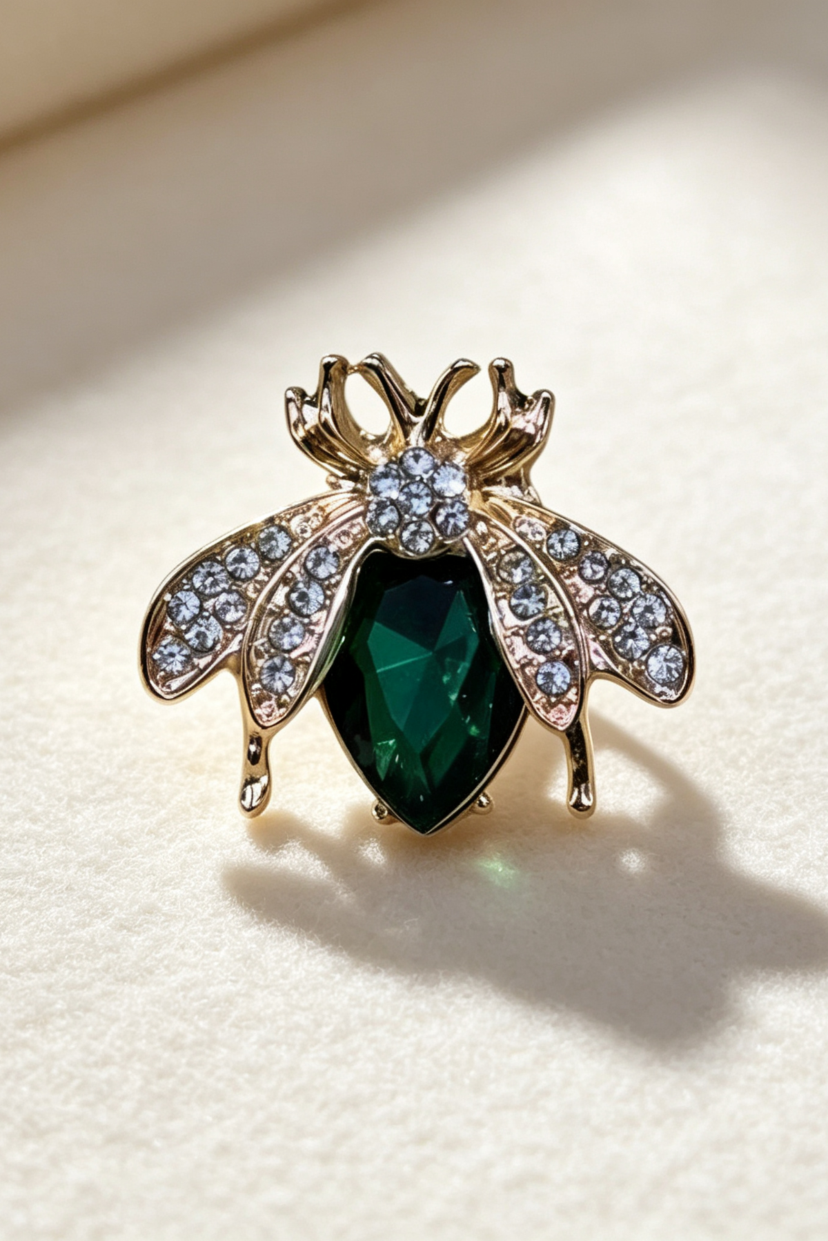 Gold Plated Bee Brooch Sparkly Crystal Rhinestone Lapel Pin