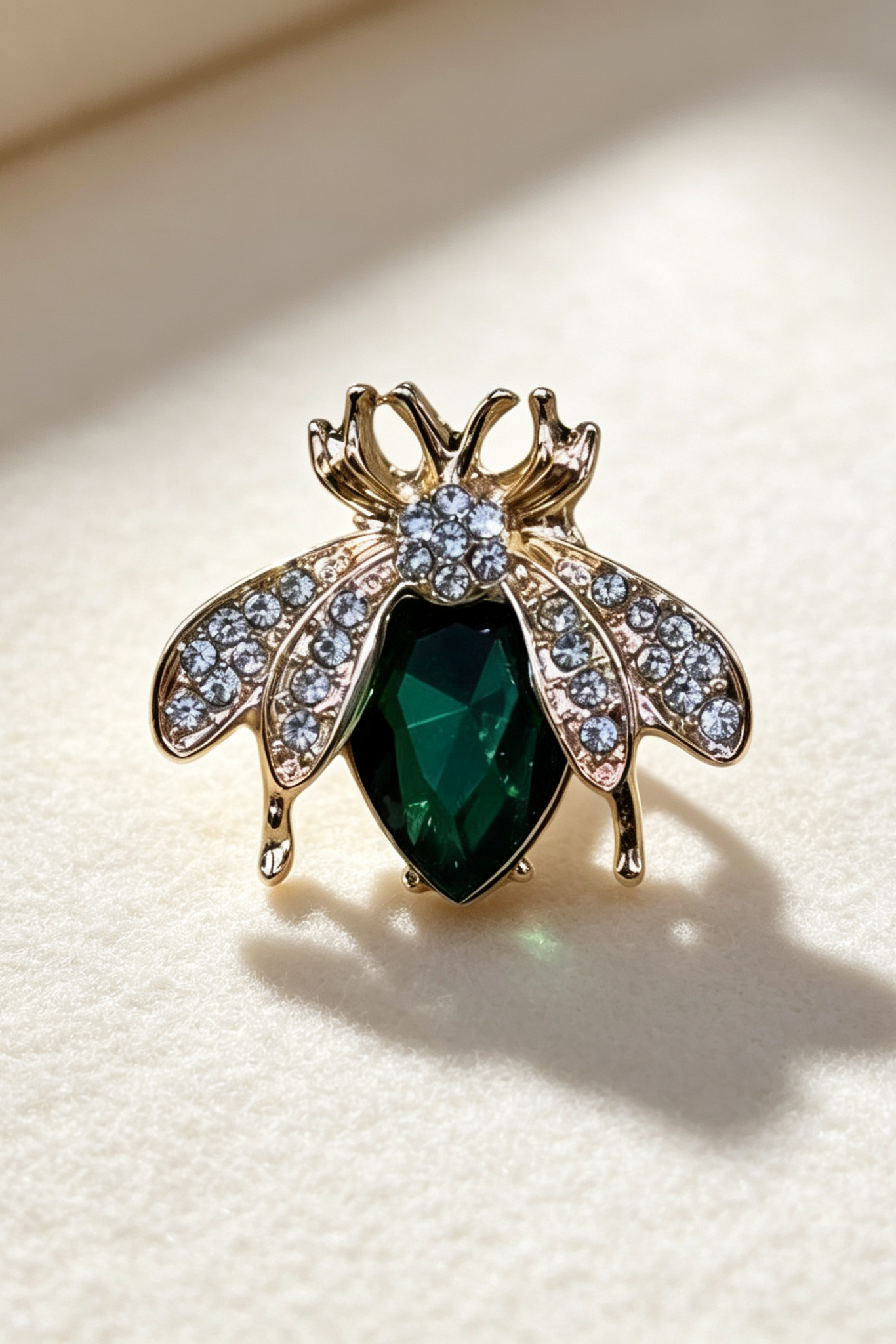 Gold Plated Bee Brooch Sparkly Crystal Rhinestone Lapel Pin