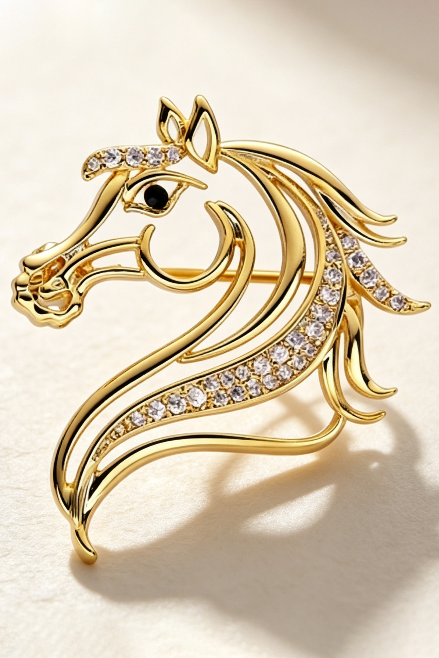 Gold Hollow Horse Head Brooch Sparkling Rhinestone Lapel Pin