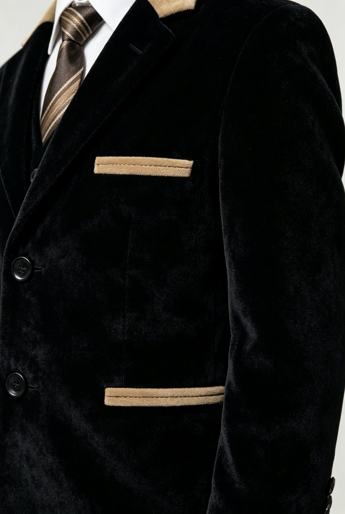 Black & Khaki Velvet Contrast Single‑Breasted 2‑Piece Suit Set