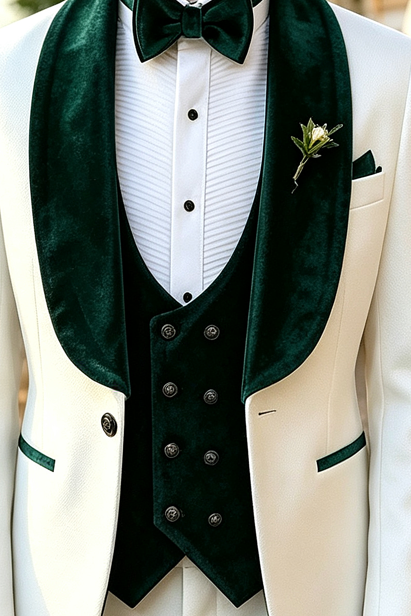 White & Dark Green Velvet Lapel Double Breasted 3‑Piece Suit Set