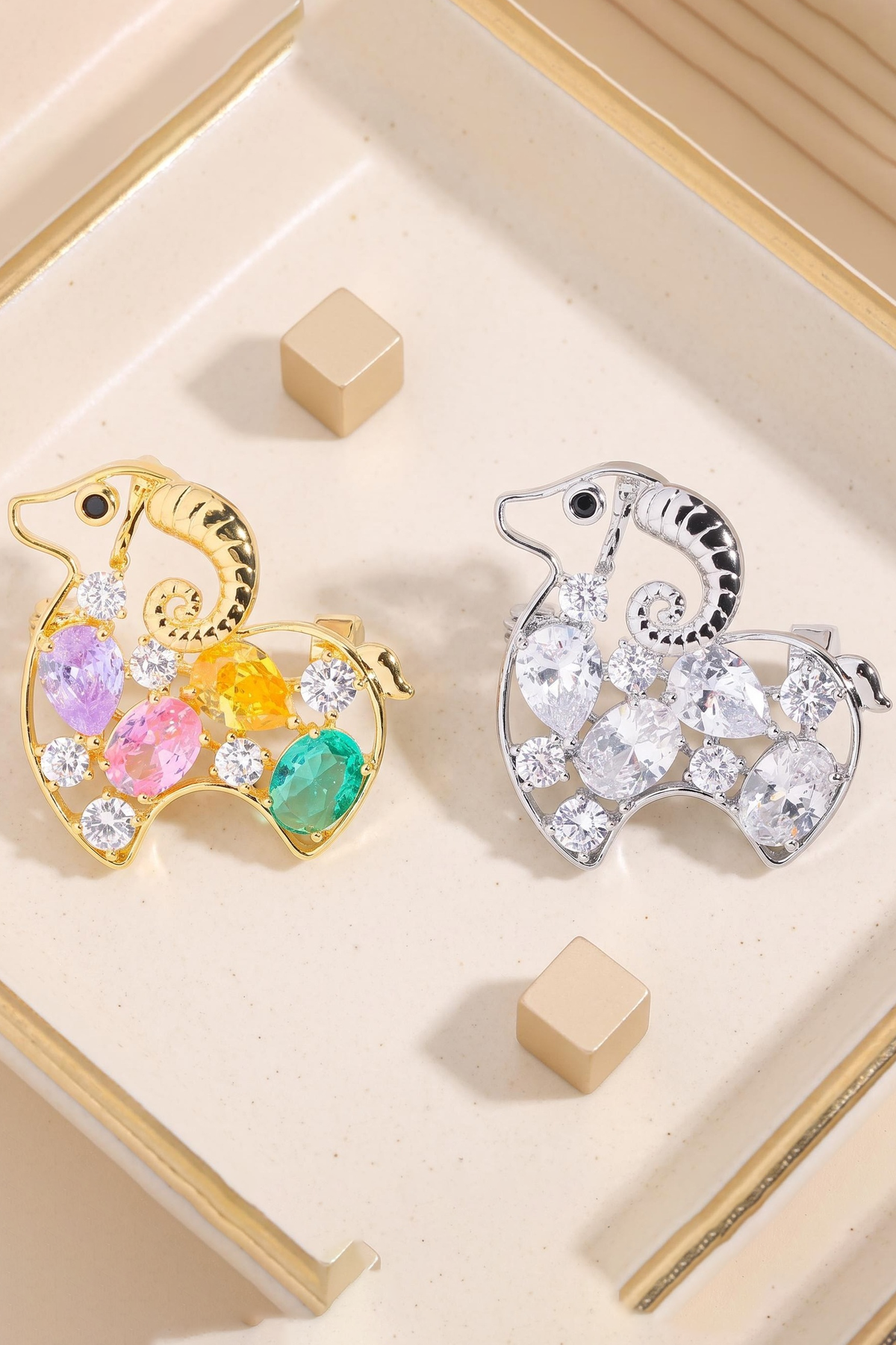 Gold Alloy Hollow Sheep Multi-Color Crystal Inlaid Animal Lapel Pin