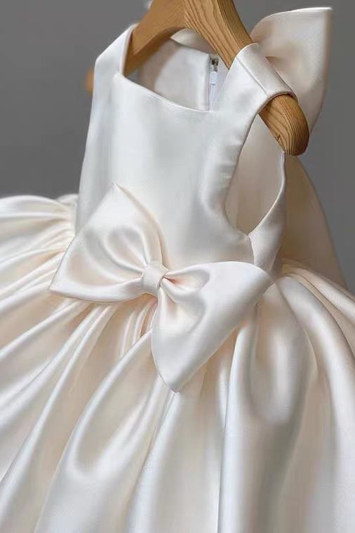 Sage Green Satin Sleeveless Square Neck A-Line Party Flower Girl Dress
