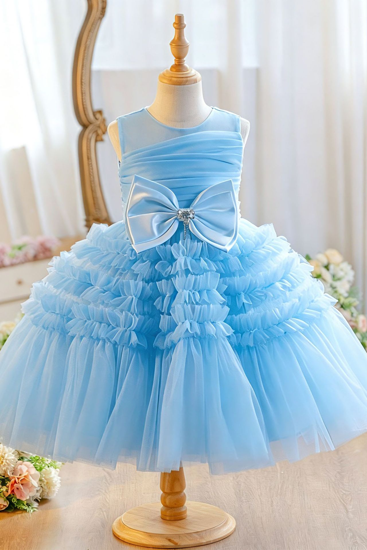 Yellow Sleeveless Round Neck Ruffled Tulle Cake A-Line Flower Girl Dress with Big Bow