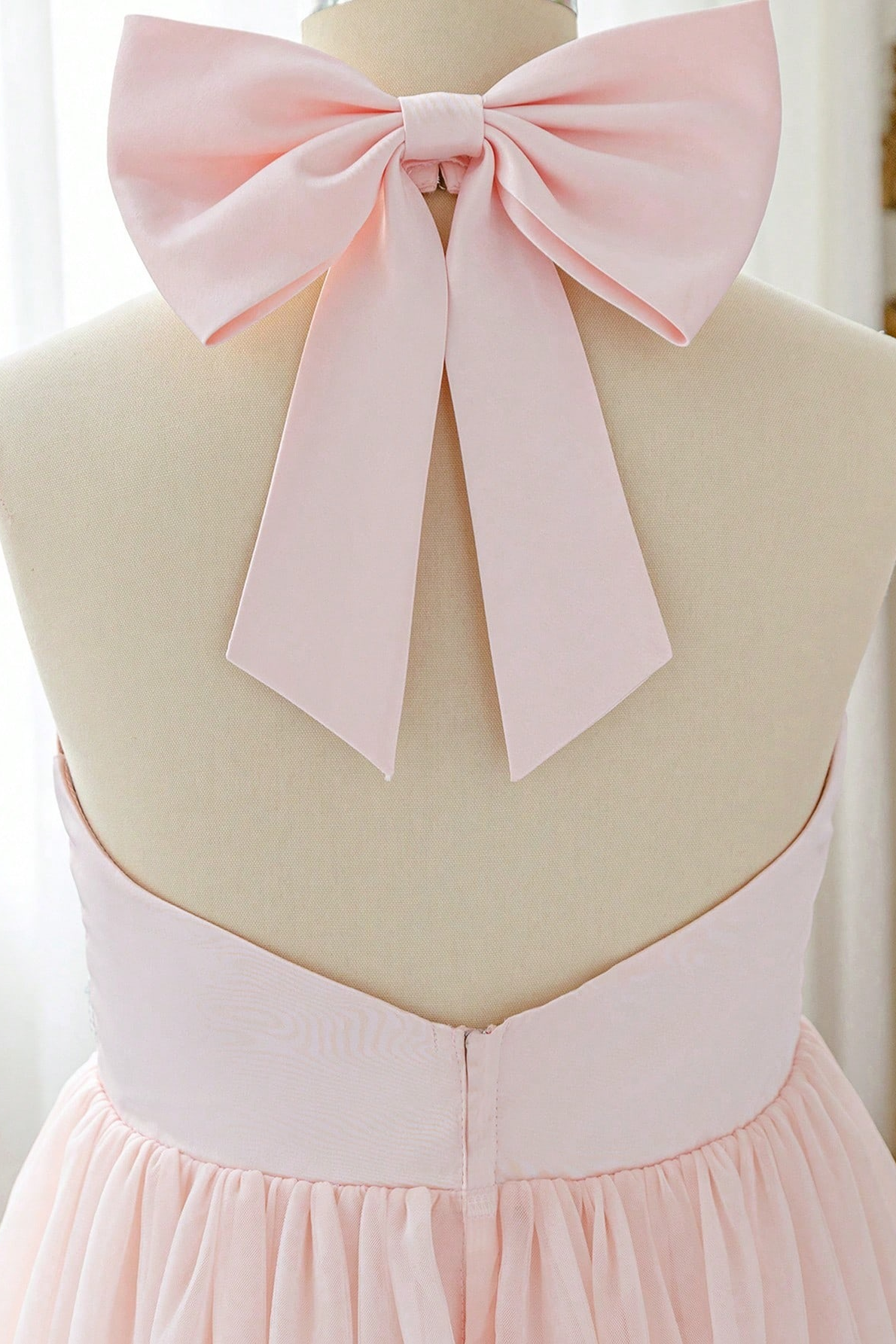 Light Pink Tulle Halter Satin Bow A-Line Formal Dress