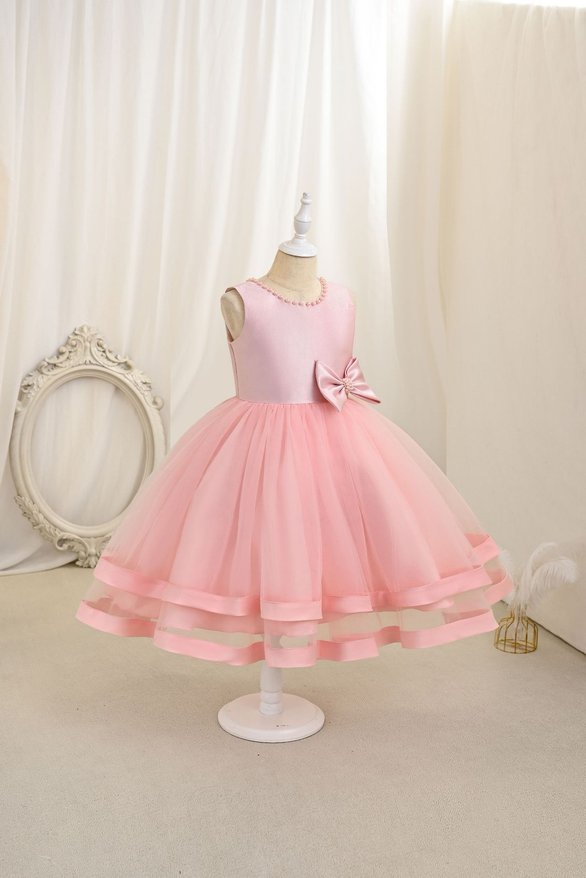 Light Pink Sleeveless Pearl Satin Bow Tulle A-Line Flower Girl Dress