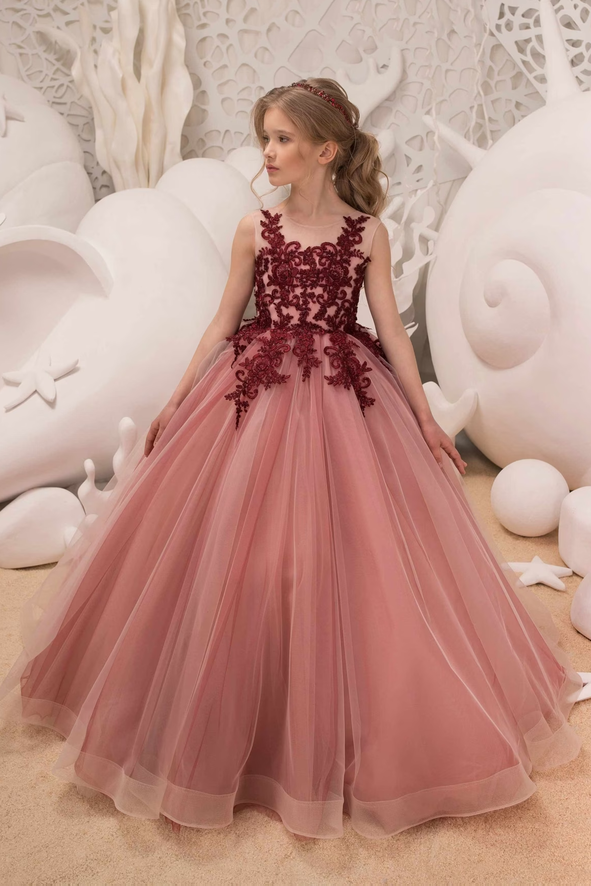 Dusty Pink Lace Sleeveless Burgundy Lace Appliqué A-Line Dress