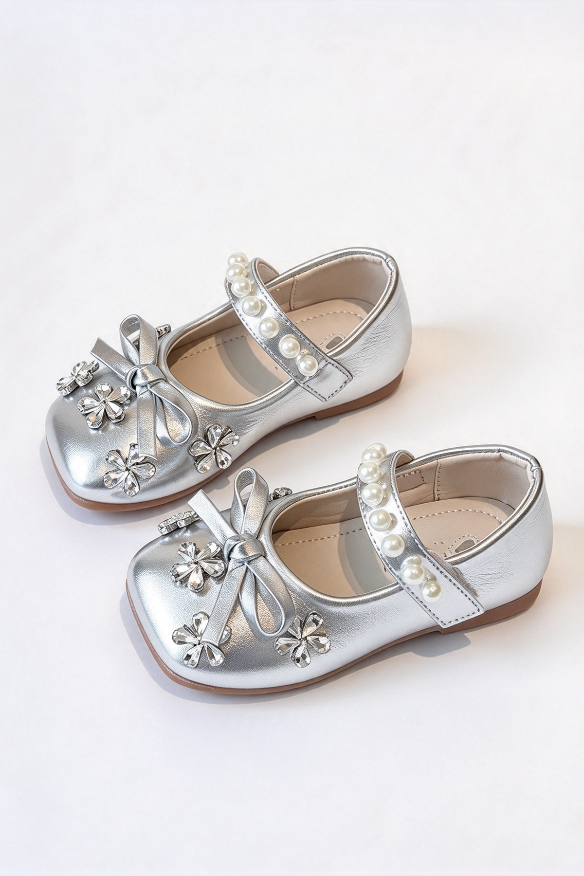 Beige PU Girls Rhinestone Flower Bow Princess Shoes
